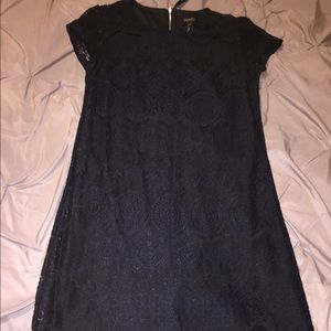 Body Lace Midi Black Dress